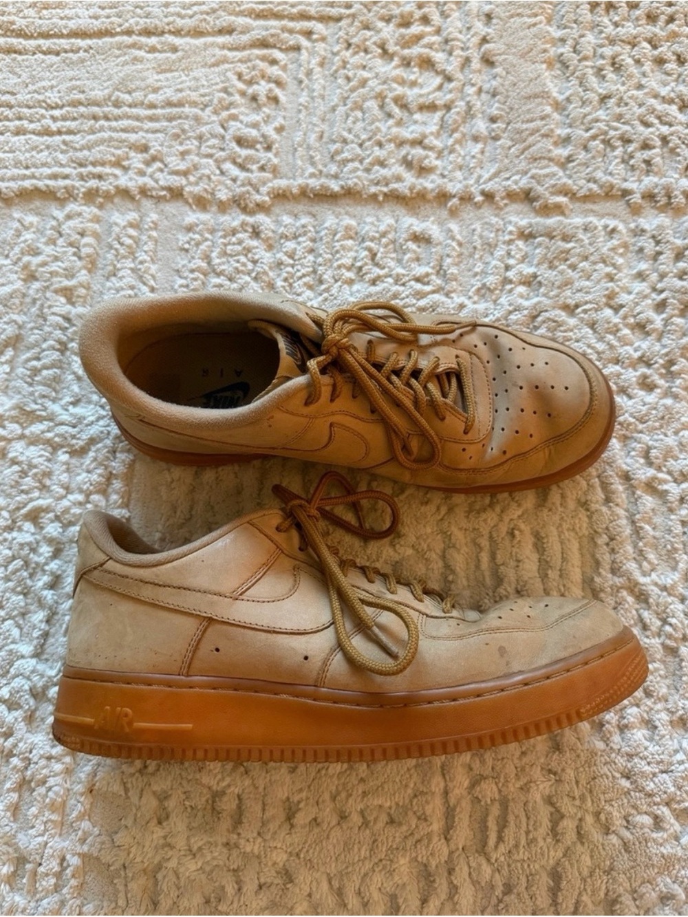 Nike Men’s Air Force One Flax